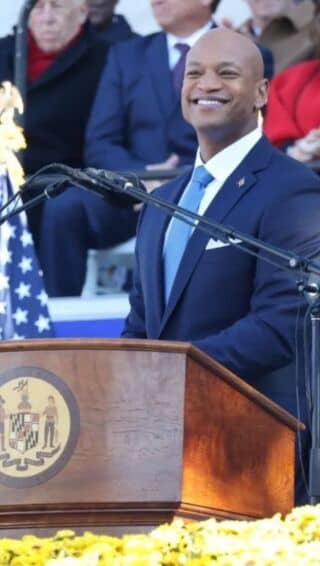 Congratulations are in order for Governor Wes Moore (@iamwesmoore). 🎉

History was made as he was sworn in as Maryland’s first Black Governor. Representation matters and this may just well be a step in the right direction. Many significant figures such as Oprah, Kevin Liles, and Chris Tucker came out to celebrate the inauguration of Wes Moore. 
 
We are rooting for you Governor. Congratulations again! 🧡
 
#WesMoore #HistoryInTheMaking #WeAreJOY #JOYCollective